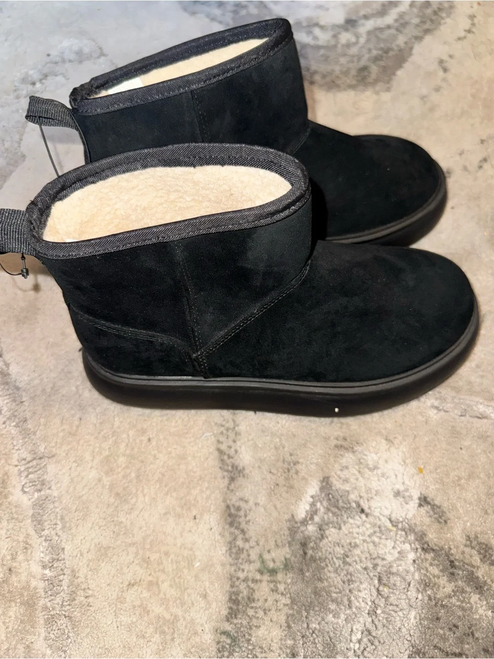 Forever 21 Kids Black Faux-Suede Ankle Boots with Cream Lining